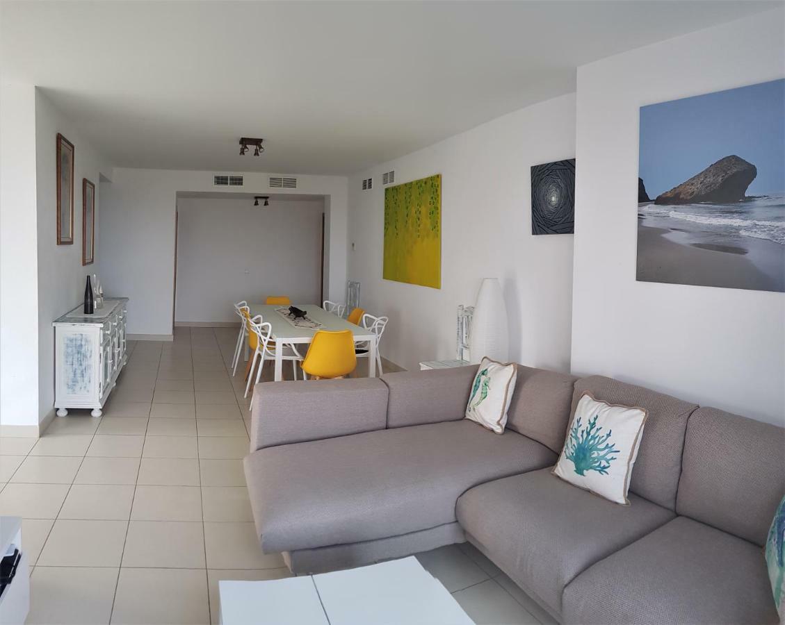 Apartamento Familiar モハカル エクステリア 写真